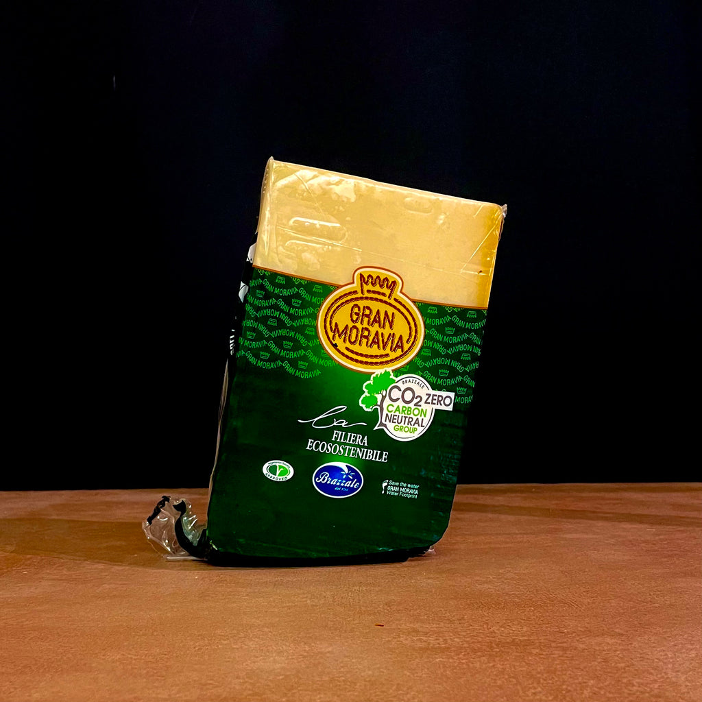 Gran Moravia (vegetarian parmesan style hard cheese) 1kg ±10% Olives&Oils(O&O)