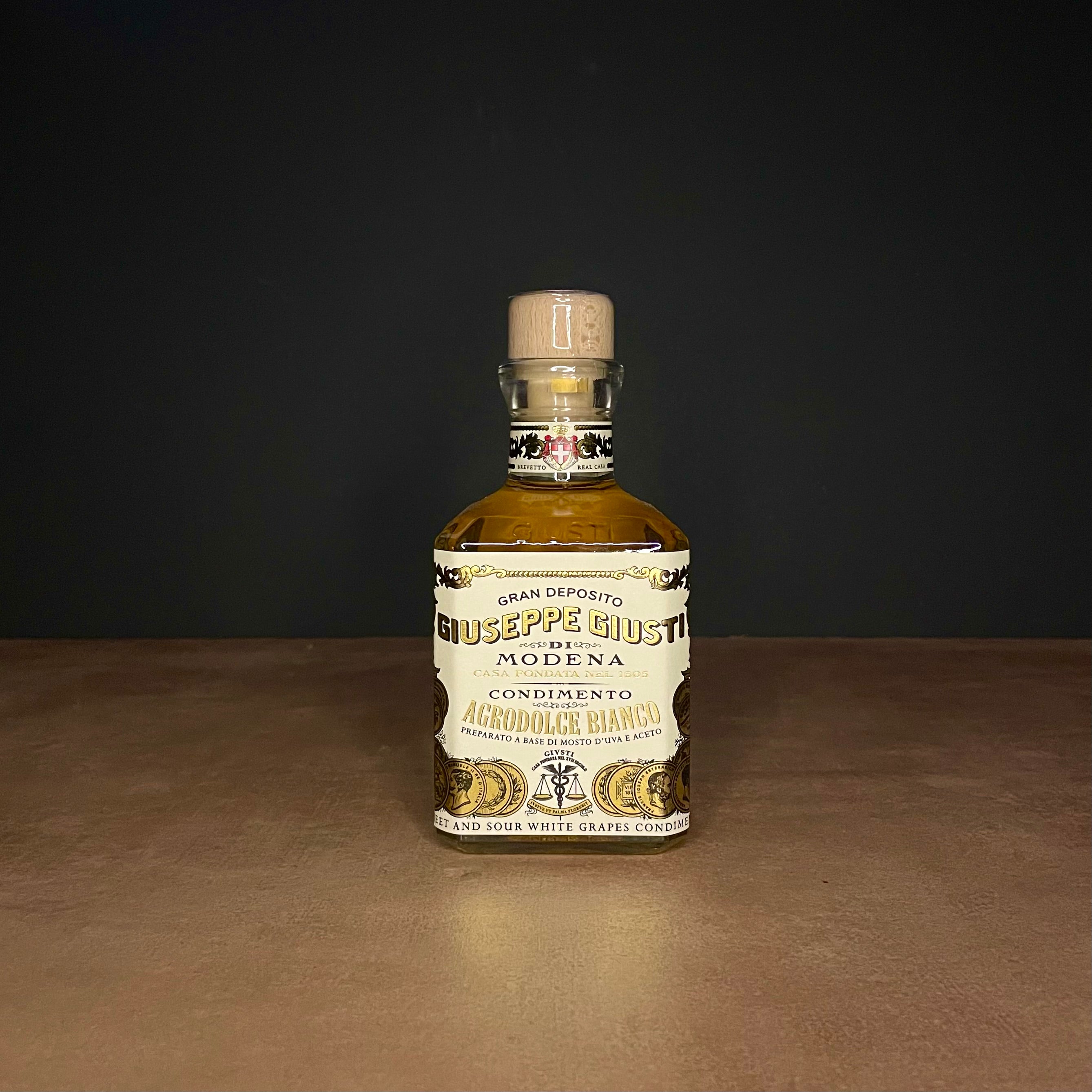 Giusti white balsamic, 250ml Cubica bottle