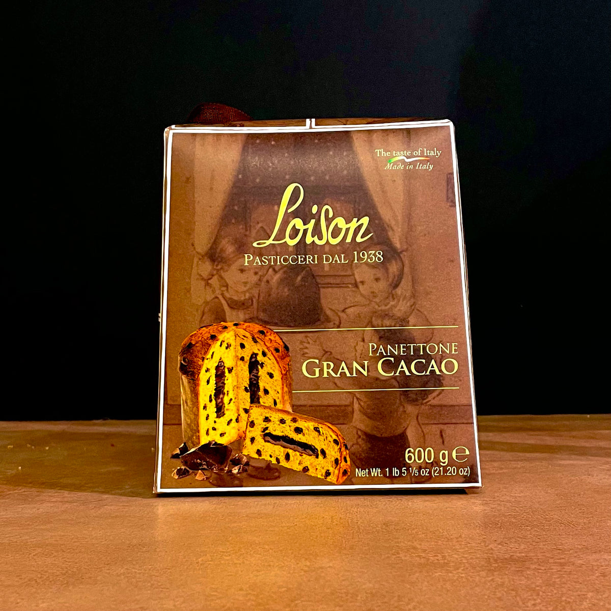 Loison Gran Cacao panettone, alternative view